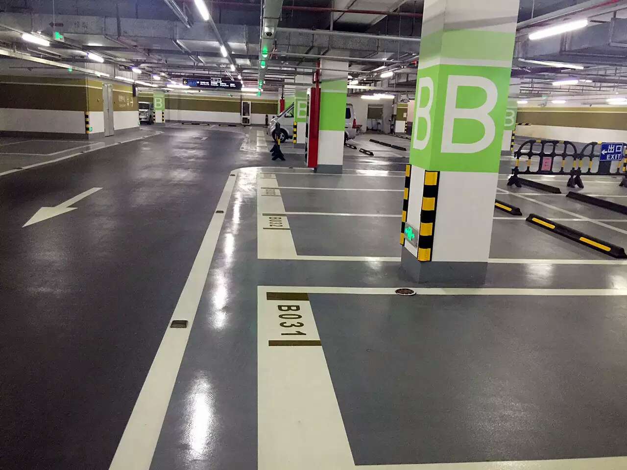 昆明溶剂型环氧树脂地坪施工专业指南与真诚推荐 走进昆明丰美地坪工程